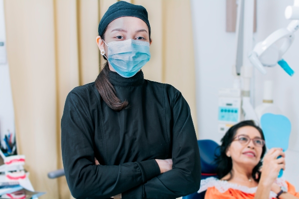 Reasons To Seek Out An Emergency Dentistry Office
